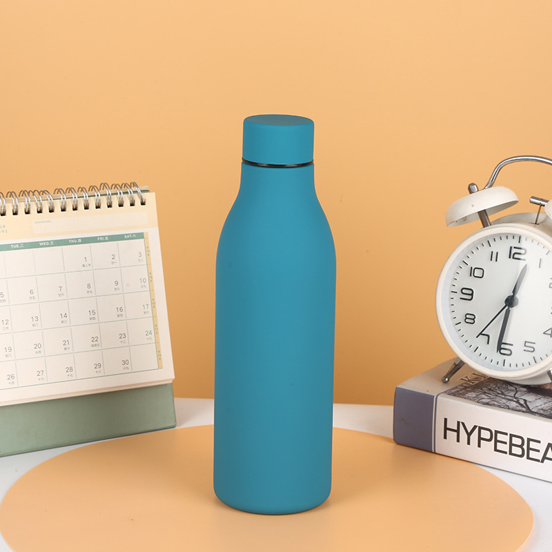 Dentro y afuera 304 taza de aislamiento de acero inoxidable botella de cola especial taza de agua deportiva al aire libre botella de acero inoxidable