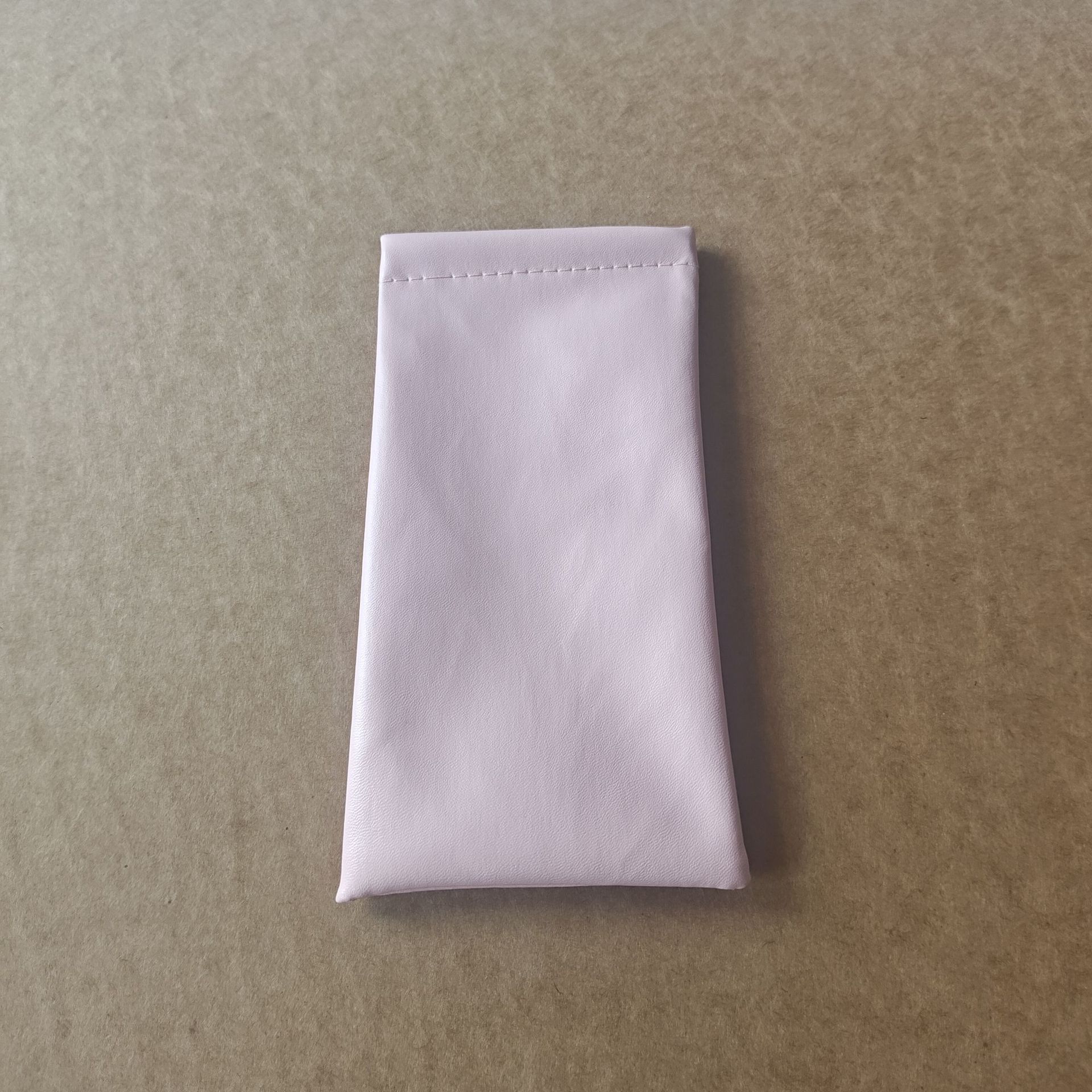 개조된 클로즈드 아이언 미러백(핑크)