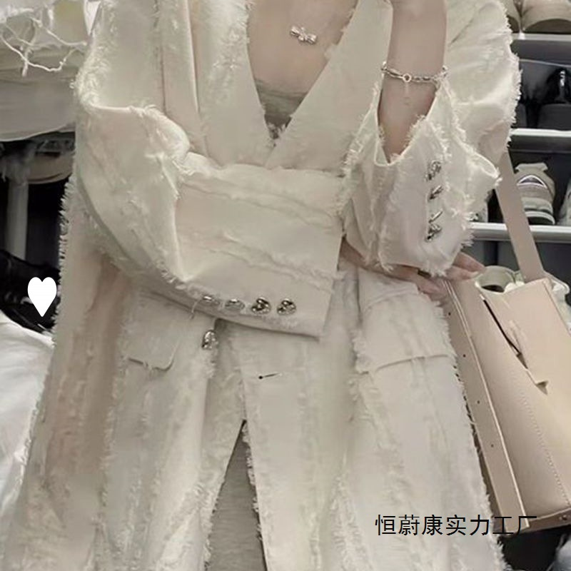 Heart-Shaped Button Feather Tassel Jacket for Women, 2026 Spring New Style, Elegant and Ethereal Blazer