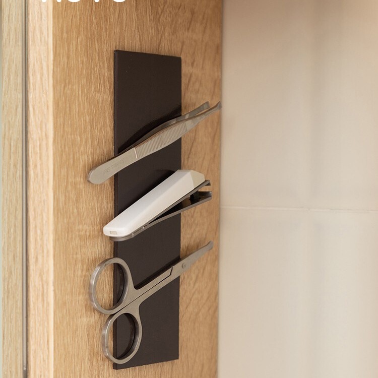 Magnetic Stickers Inside the Mirror Cabinet, Magnetic Patches, Small Scissors, Hair Clips, Cosmetics, Wall-Mounted Storage, Bathroom Shelves, Strong Magnets