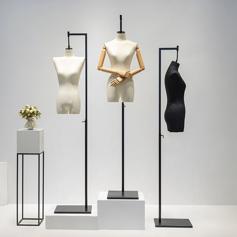 tienda de ropa de alta calidad ventana colgar modelo accesorios de mujer busto maniquí modelo de cuerpo completo