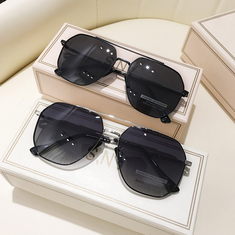 2025 New Trendy Cycling Sunglasses Men's Sunglasses Super Cool Internet Celebrity Driving Sunglasses Trendy Big Face 2025 New Trendy Cycling Sunglasses Men's Sunglasses Super Cool Internet Celebrity Driving Sunglasses Trendy Big Face