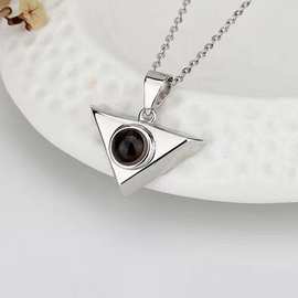 欧美热销三角形金字塔投影项链简约小众设计 女饰 图片 刻字定 制