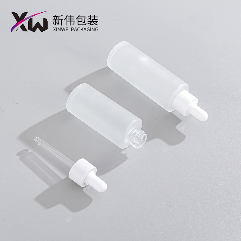 在庫あり 30ml フロストエッセンシャルオイルボトル 直円平肩フロストガラスボトル 美容液分注ボトル ジェルヘッドドロッパーボトル|undefined