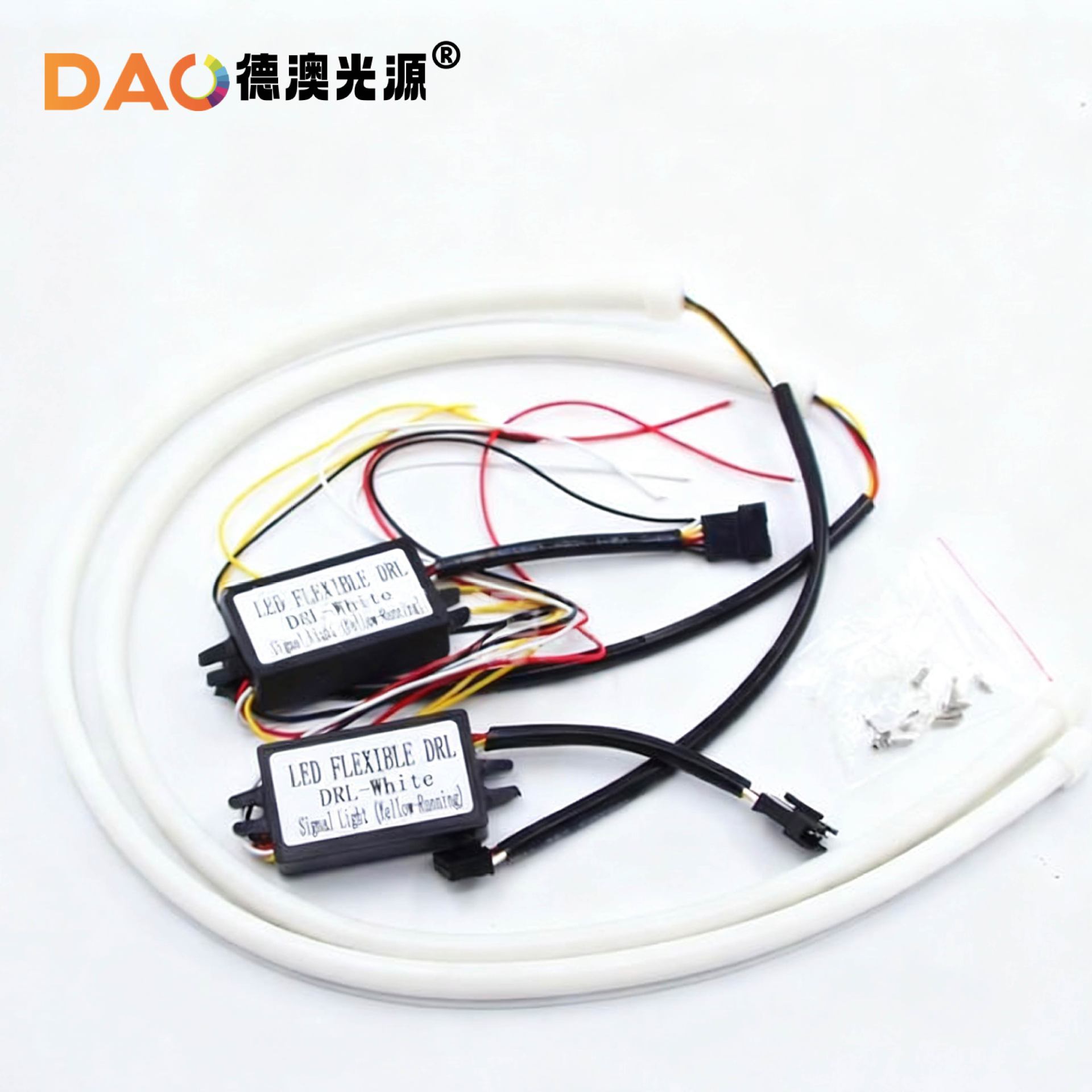 Venta al por mayor brillante LED incorporado de dos colores streamer lágrima ojo luz 60cm guía de luz diurna barra de luz ceja