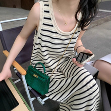 复古慵懒风条纹无袖针织连衣裙女春夏季宽松显瘦百搭中长款背心裙