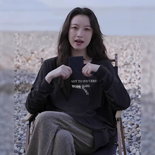 日本代购潮牌明星同款黑色字母印花圆领卫衣女秋冬季宽松加绒上衣