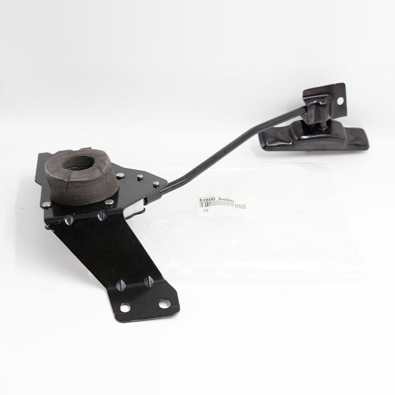 628004H000 is suitable for the bracket assembly spare tire support of Kia and Hyundai