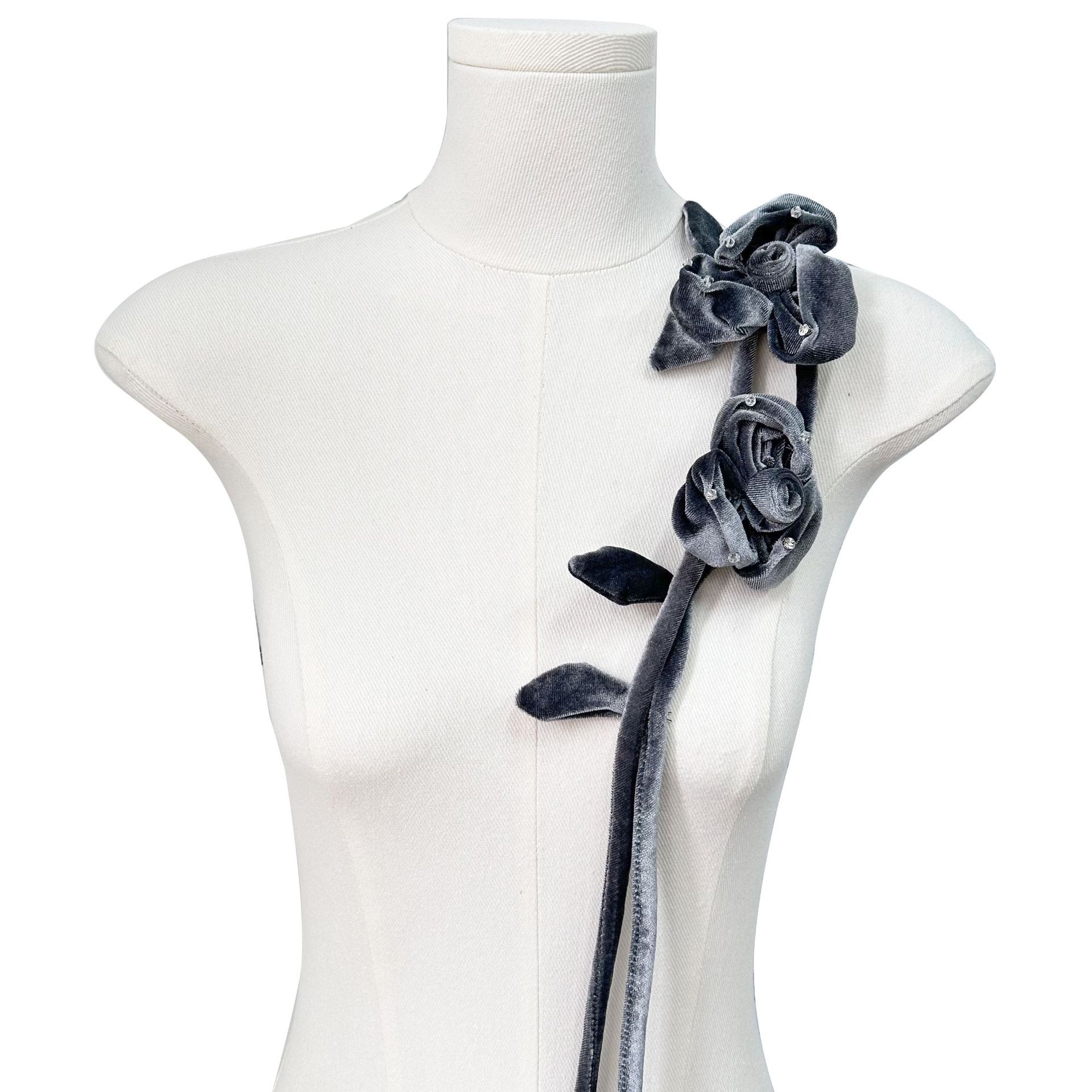 Nuevo estereoscópico tela flor broche pin desmontable bolsas decorativas toque de cabeza suéter chaqueta accesorios decorativos image 4