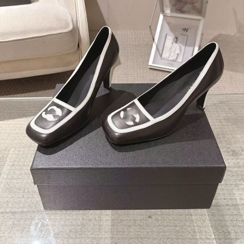 2026 new style, Chanel-inspired color-blocked square-toe stiletto heels, women’s genuine leather shallow pumps, elegant and versatile for work and everyday wear 2026 new style, Chanel-inspired color-blocked square-toe stiletto heels, women’s genuine leather shallow pumps, elegant and versatile for work and everyday wear