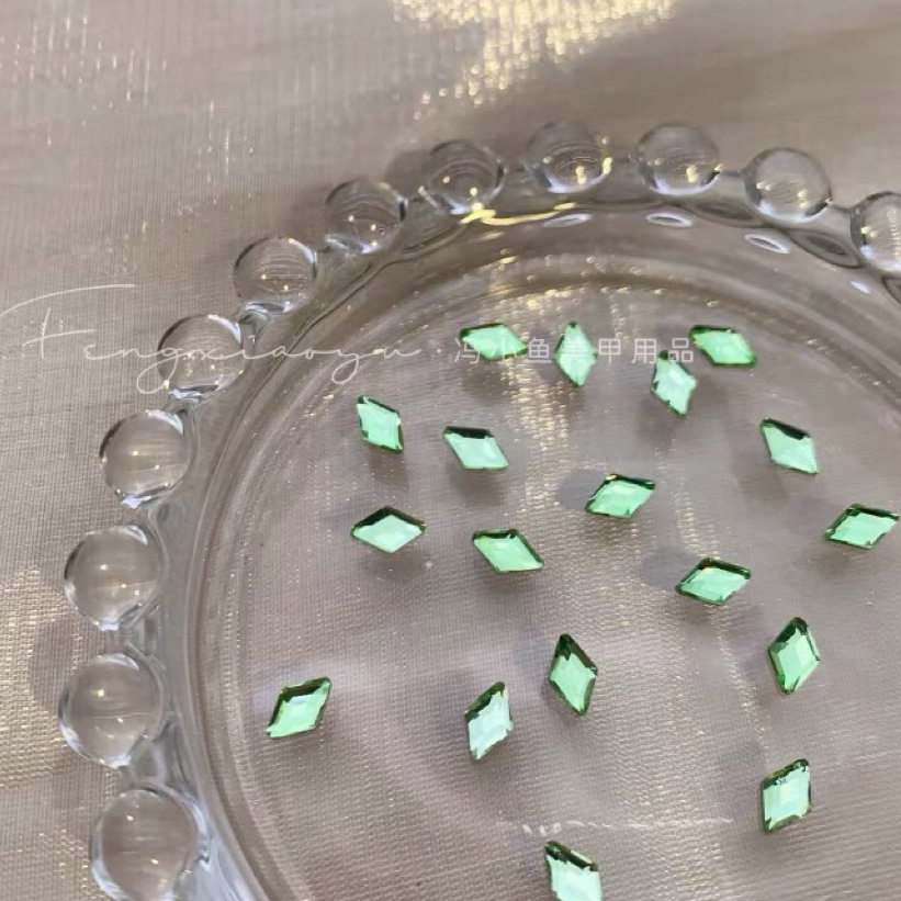 4x6mm 다이아몬드 라이트 그린