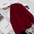 wine red