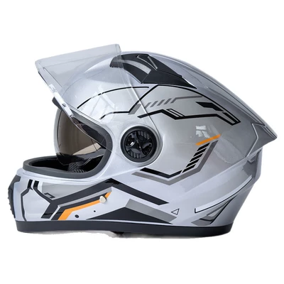 helmet 108 — Motosiklet kaskı (dəbilqə)