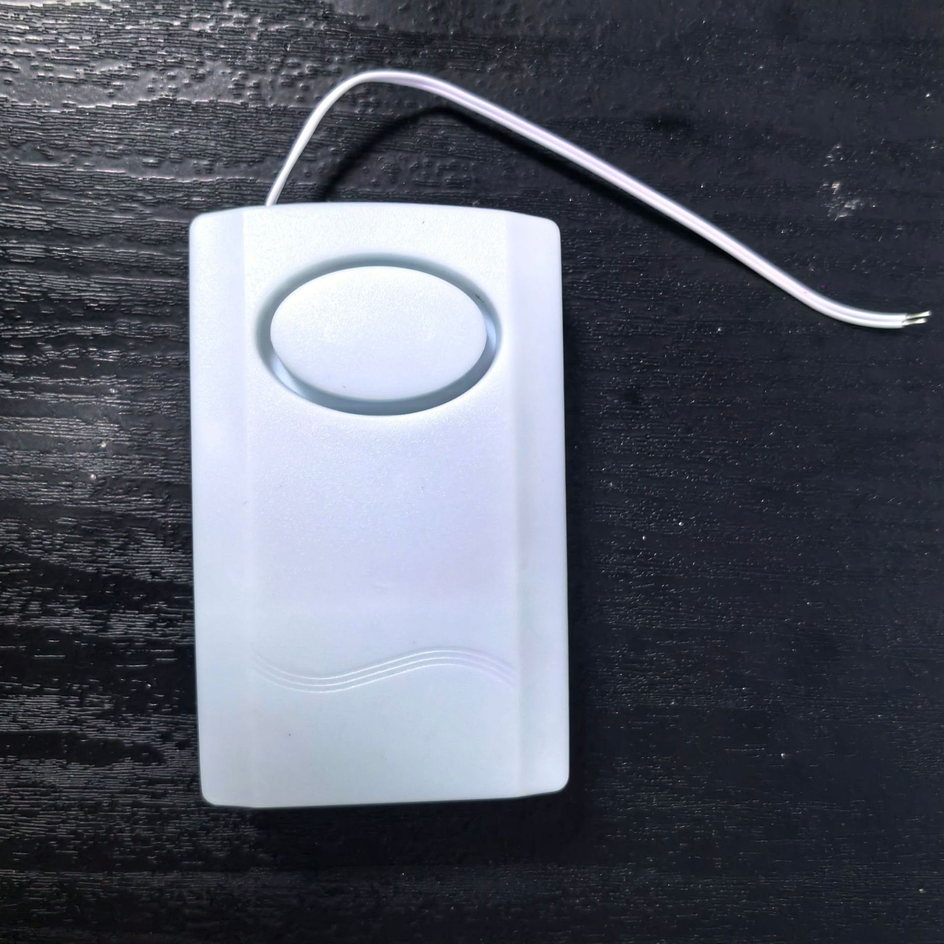 110分贝剪断线就报警器 隐形防盗网现场防盗报警器 门窗警报器