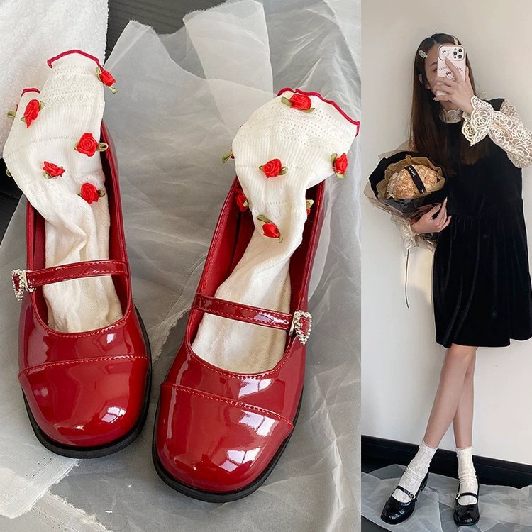 Интернет-знаменитости, ретро-красные маленькие кожаные туфли на толстом каблуке для женщин, новинка 2025 года, весенне-осенние маленькие модные туфли Мэри Джейн во французском стиле