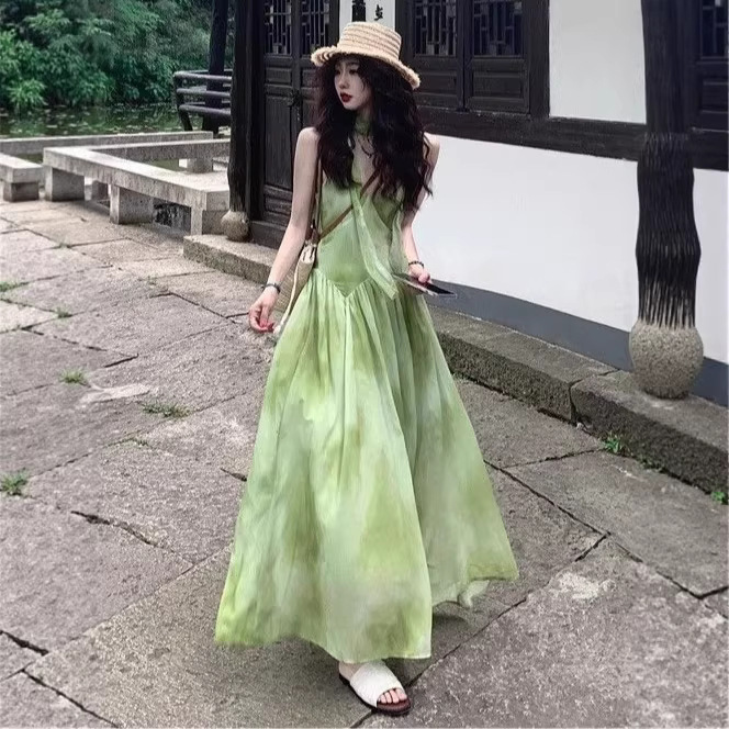 French-Style Super Stylish and Unique Beautiful Green Gradient Print Spaghetti Strap Dress Seaside Vacation Style Long Dress 2026 Summer French-Style Super Stylish and Unique Beautiful Green Gradient Print Spaghetti Strap Dress Seaside Vacation Style Long Dress 2026 Summer