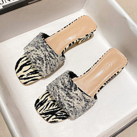 Thick Heel Slippers New 2024 Summer Striped Diamond Fashionable and Elegant Outward Wearing Cool Slippers Women's Large Sizes 41-43