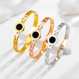 首饰套装;手镯;项链