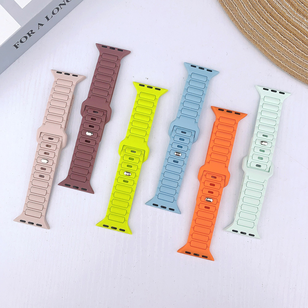 Aplicable para Apple i Watch Tres Perlas Silicone Brazalete Apple Watch9/8/SE/7/6/5/4/3/2/1