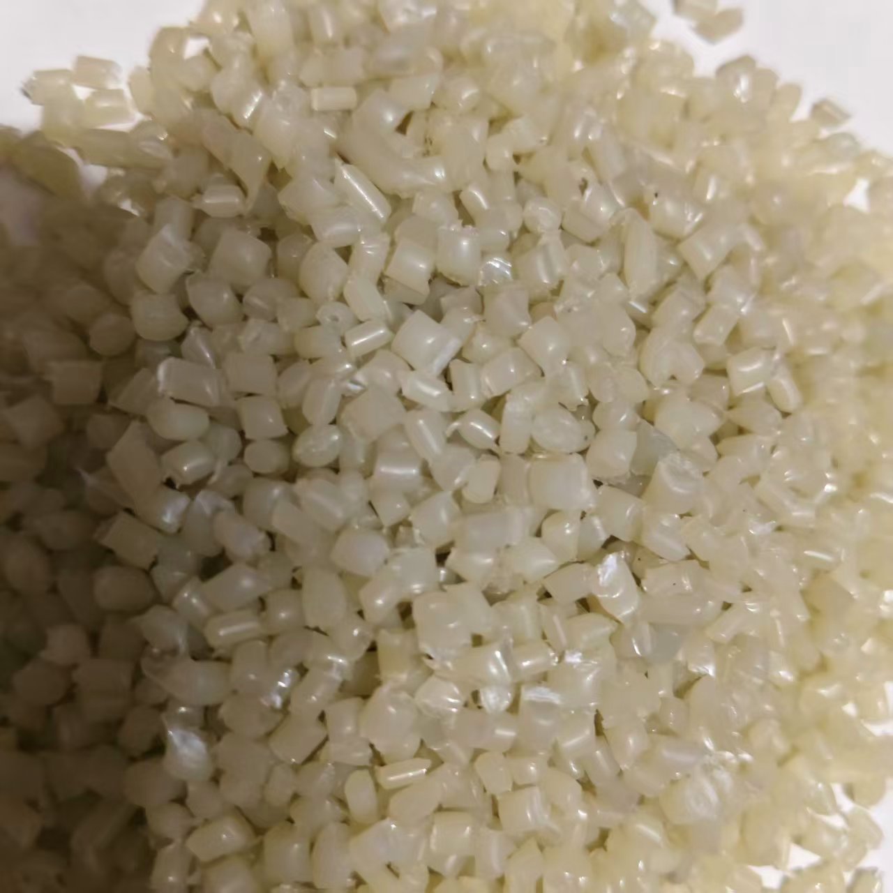 本色有光PA66再生料丝料造粒尼龙回料塑料颗粒价格优惠