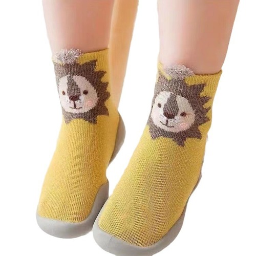 Baby and Toddler Soft Sole Walking Shoes for Boys and Girls, New Floor Socks for Children, Infant and Toddler Step-in Shoes for Spring and Summer