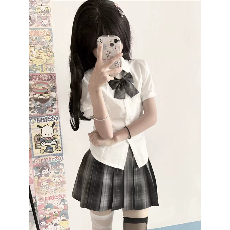 Slim-Fit Puff Sleeve Shirt with a Pure and Desirable Japanese College Style, Women's Jk Skirt Set, Short-Sleeve Waist-Cinching Shirt Slim-Fit Puff Sleeve Shirt with a Pure and Desirable Japanese College Style, Women's Jk Skirt Set, Short-Sleeve Waist-Cinching Shirt