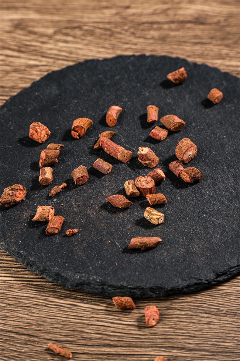 Dried Madder Root Qian Cao 茜草 Rubia cordifolia Traditional TCM Herb 500g in use