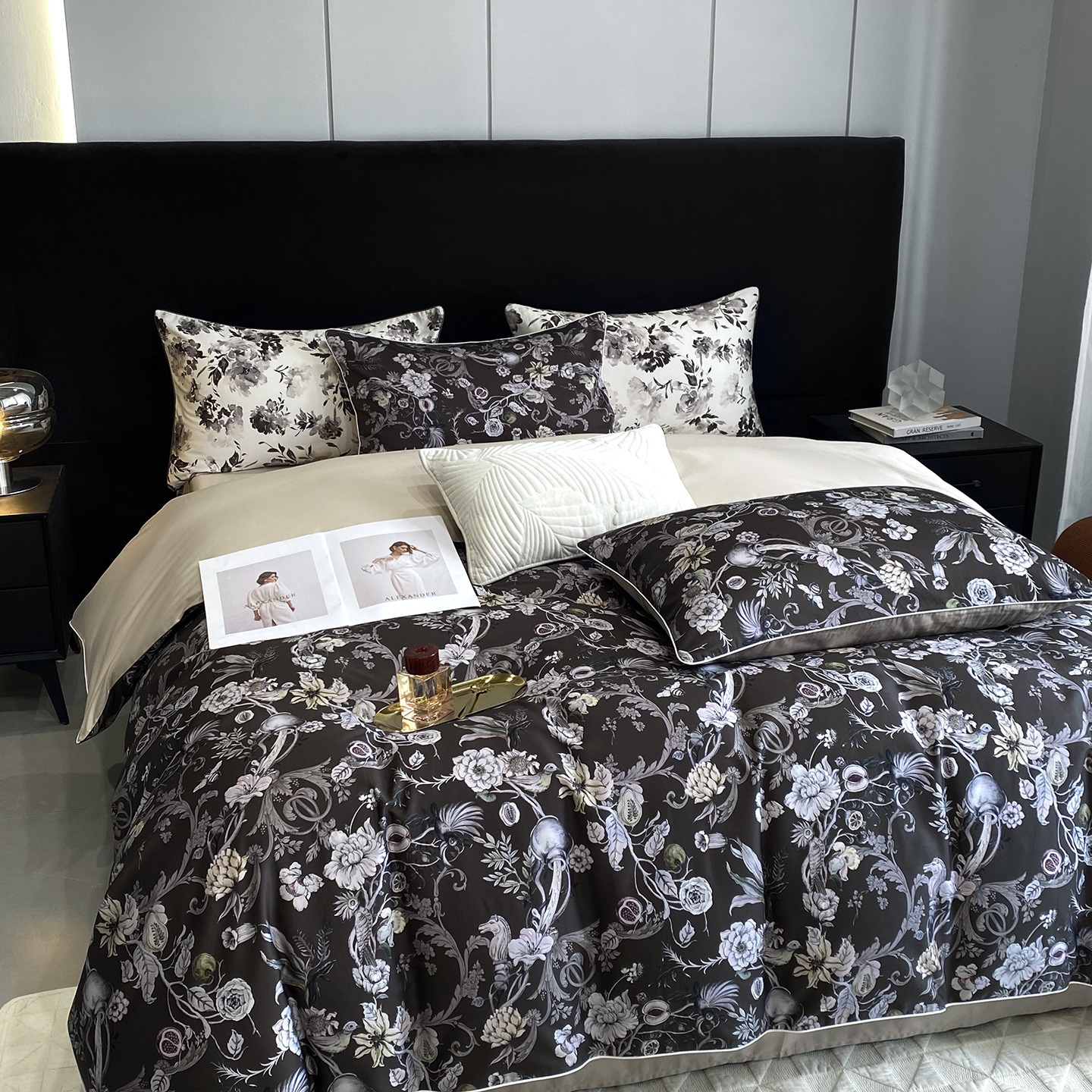 Vintage American-Style 100-Count Long-Staple Cotton Four-Piece Set, Skin-Friendly, Soft, All-Cotton Duvet Cover, Bed Sheet, Durable and Attractive, Suitable for All Seasons, 1.8m Bedding