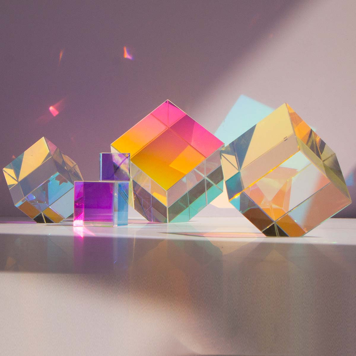 Sun Catcher Light Cube Colores Prisma Espejo Adornos de vidrio Sunshine Catcher Descompresión Regalo creativo