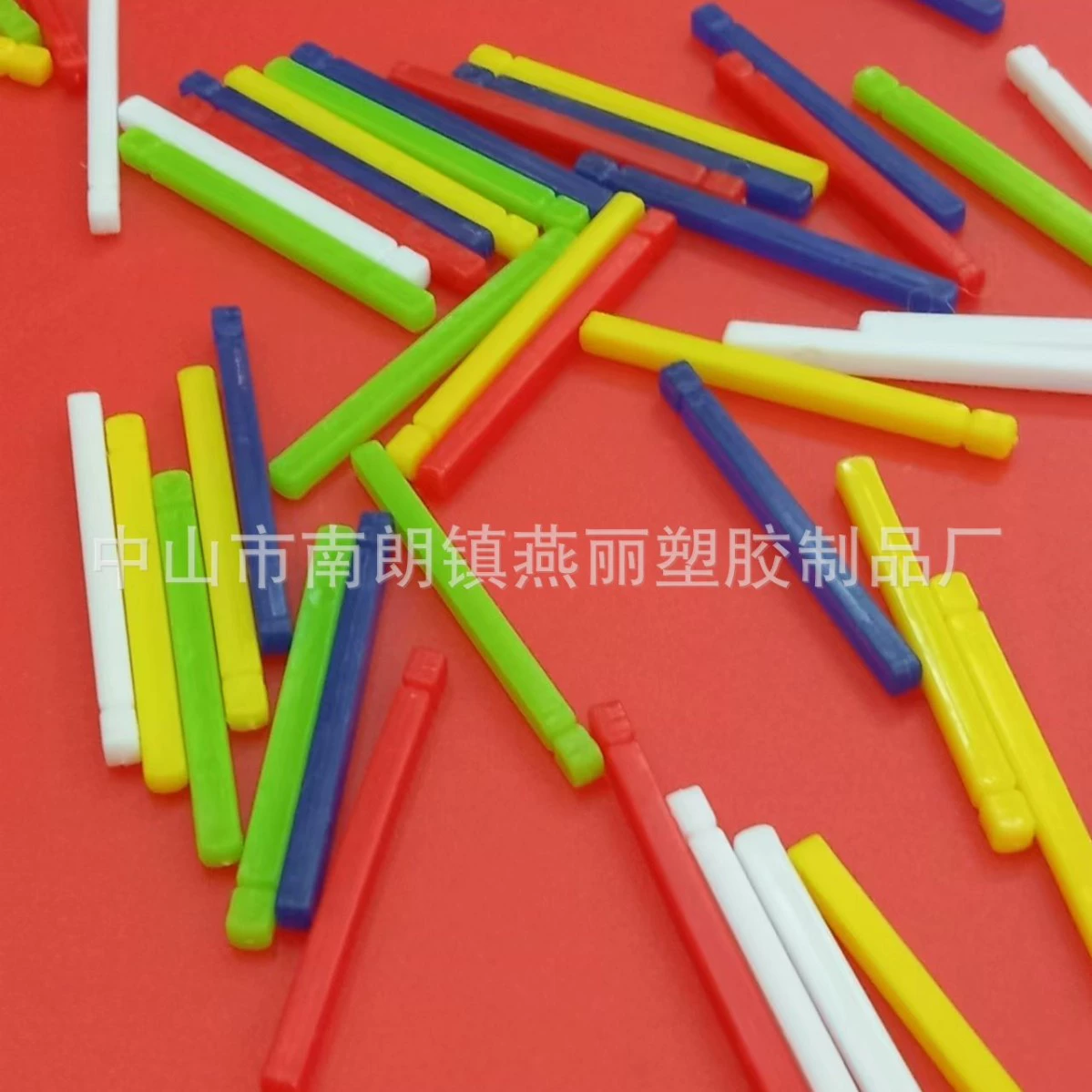 Zhongshan производитель поставляет GPPS пластиковые алгебраические полоски пластиковые квадратные полоски пластиковые стержни пластиковые столбы количество стержней