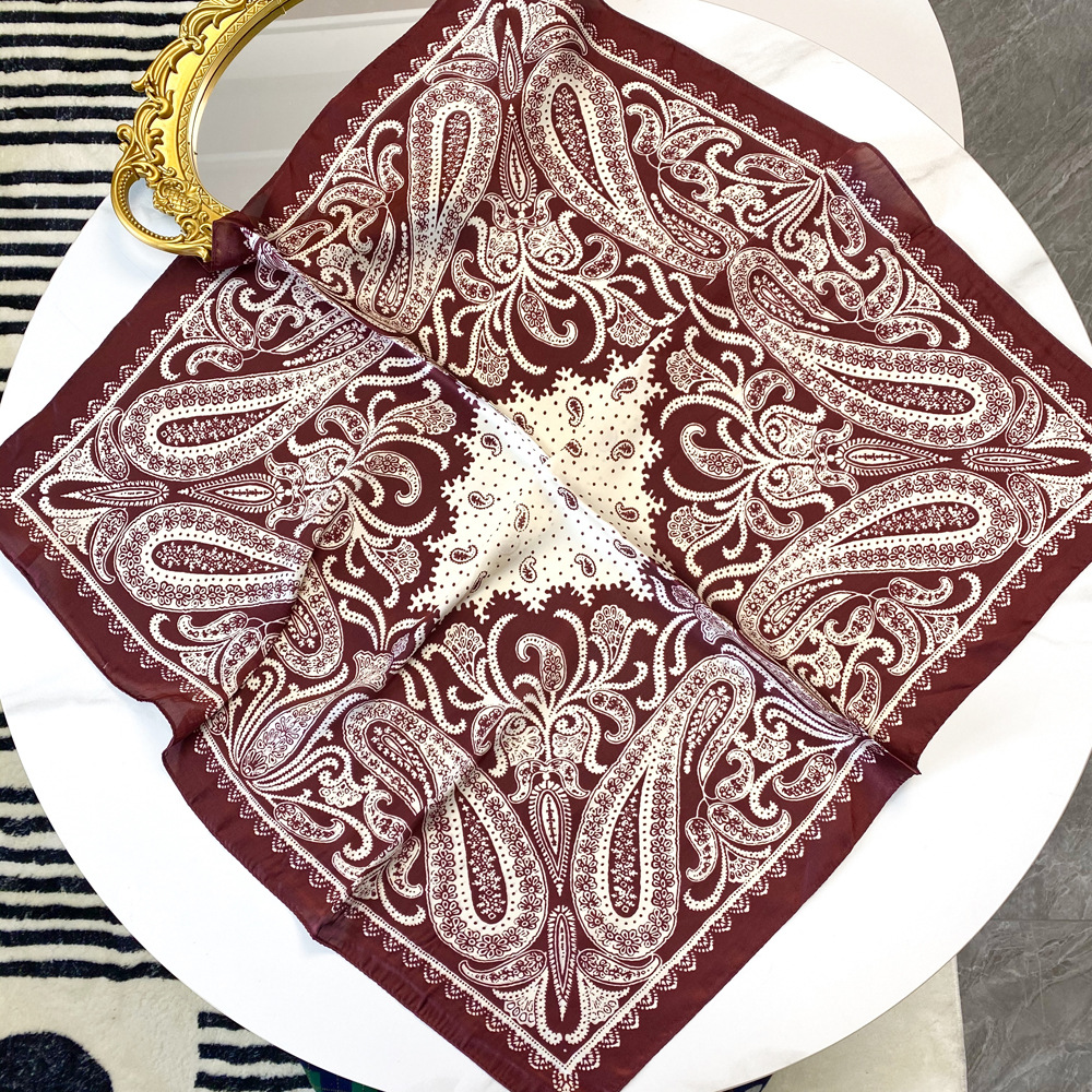 Daily Occasion Women's Retro Ethnic Style Cashew Nuts Satin Silk Scarf
