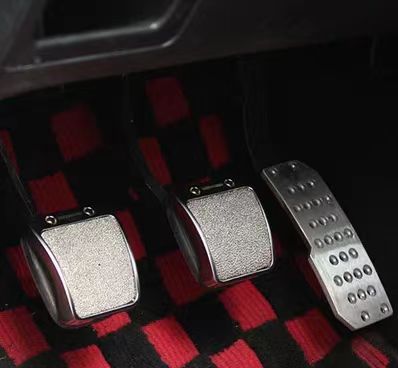 Unlimited MUGEN pedal car modification universal pedal non-slip accelerator brake manual automatic wave pedal