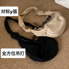 【天井】le網兜牛角包漁網包斜めショルダー片肩女包秀場モデル編み包み春夏新作