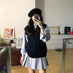 カレッジスタイルのツーピーススーツ、ストライプの長袖シャツドレス、刺繍入りベスト、ニットファッション気質