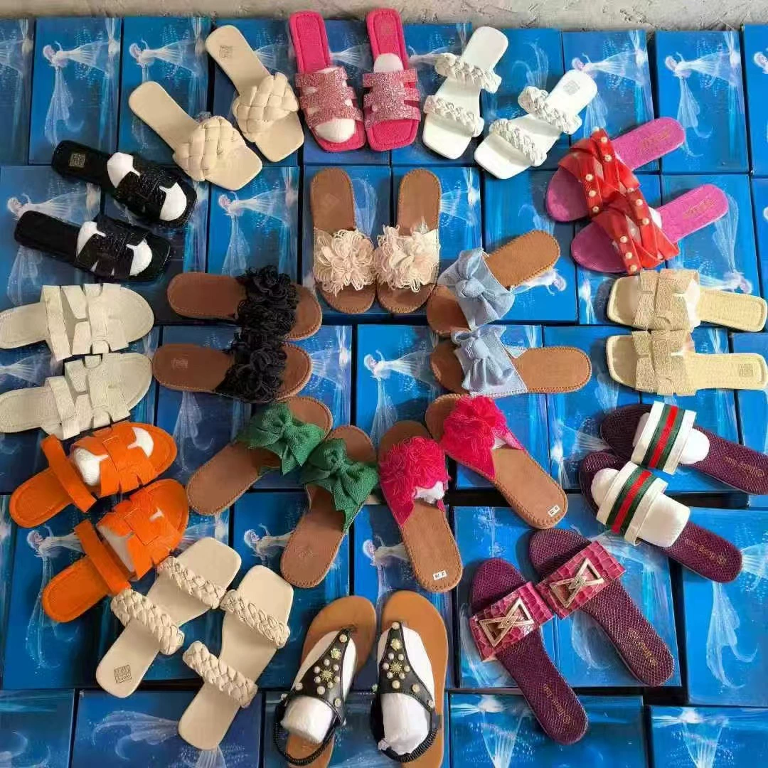 2025 новые оригинальные сандалии для внешней торговли с открытой пяткой, толстым каблуком, однорядной вставкой, модные европейские и американские сандалии универсального стиля