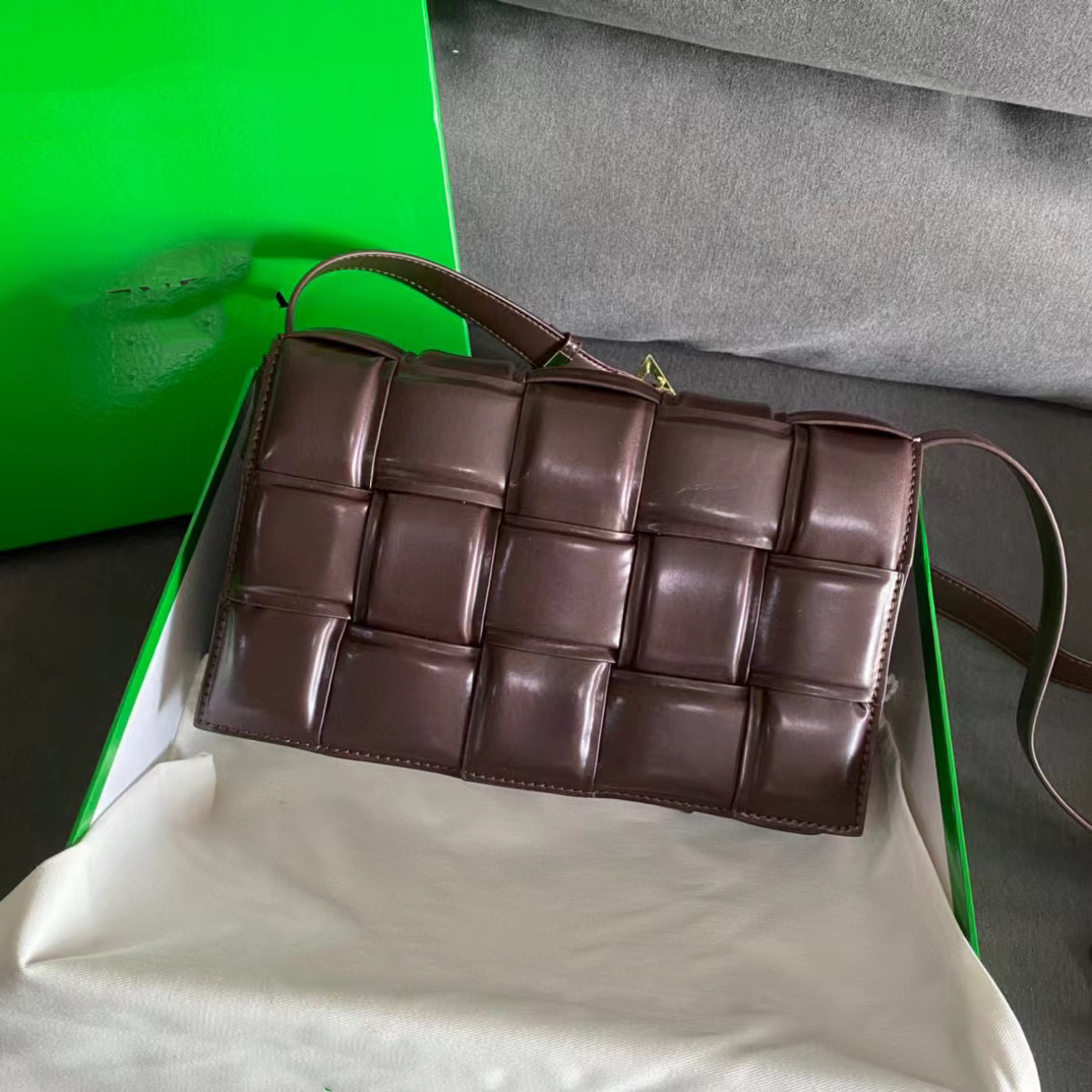 Leather Woven Bag Pillow Light Luxury High-quality Texture Ladies Messenger Shoulder Bag 2021 New Cassette Cowhide