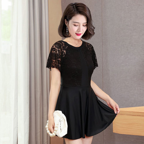 Swimwear for middle-aged and elderly women and mothers, conservative belly-covering and slimming one-piece swimsuit for hot spring plus size plus size swimsuit