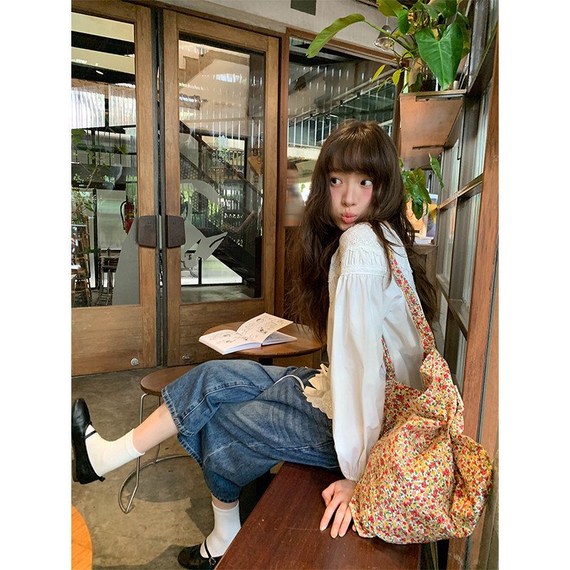 French-Style Lace Patchwork Waist-Cinching Blouse for Women, New Summer Style, Sweet and Unique Design Shirt
