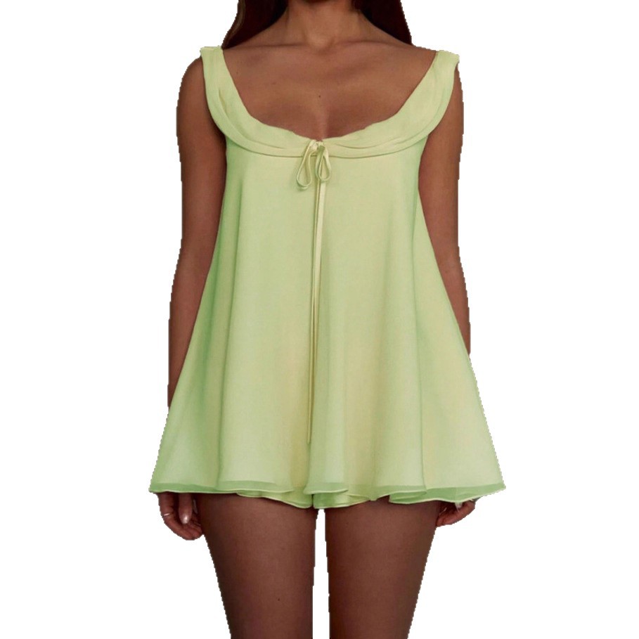 Figurformendes zweiteiliges Set im europäischen und amerikanischen Stil: Ärmelloses, einfarbiges kurzes Kleid mit Schirmrock und passender Sicherheitshose._voghion.com