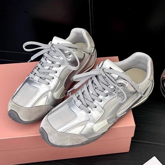 4cm Internal Height-Increasing Soft Leather Silver-Colored German Training Shoes for Women, 2026 New Model, Mesh Breathable Casual Sports Hiking Shoes