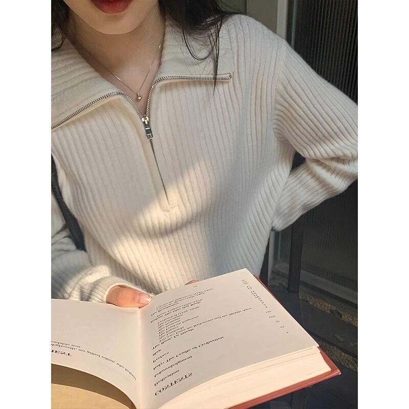 2023 Autumn/Winter New Zipper Sweater for Women, Loose Fit, Stylish Outerwear, Unique Design