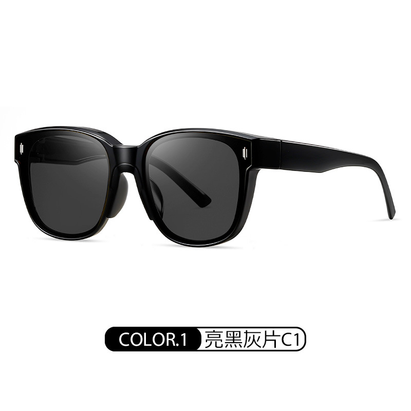 Las gafas de sol polarizadas con espejo único y doble propósito TR se pueden usar con una sola funda y miopía. Gafas de sol de cercanías de moda y versátiles
