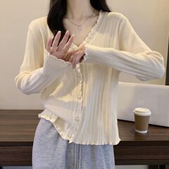300斤大码女装木耳边设计感长袖T恤秋季新款胖m内搭打底衫V领上衣