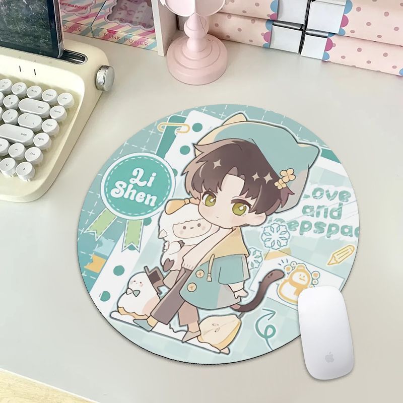 Qバージョン [Love and Deep Space] マウスパッド Qi Yu Shen Xinghui デスクパッド 漫画 耐摩耗性 滑り止め 洗える|undefined