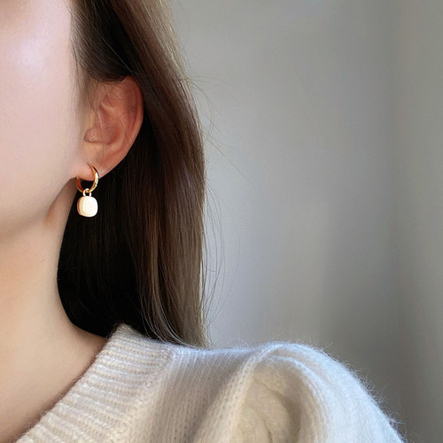 Korean light luxury two-wear earrings, retro fashion earrings, women's high-end exquisite earrings, internet celebrity earrings