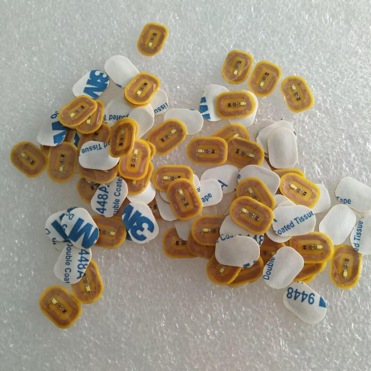 AliExpress Venta caliente nfc pegatinas de uñas luminosas Joyas de uñas luminosas inteligentes NFC chips desnudos uñas publicaciones luminosas