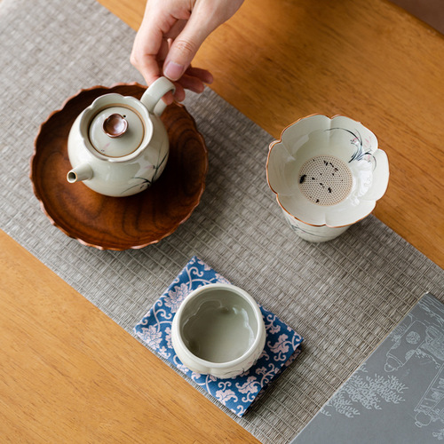 Plant gray retro hand-painted bamboo tea drain ceramic kung fu tea brewing tea filter household tea set accessories