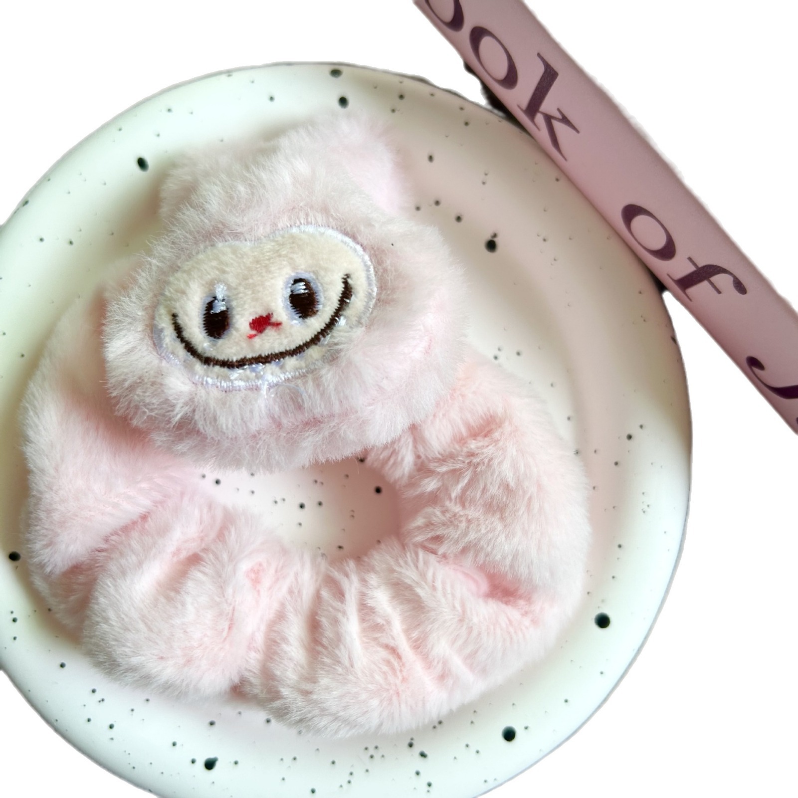 Bonito anillo de pelo de peluche de rabu animal pequeño anillo de intestino cruzado venta caliente dibujos animados correa creativa muñeca adornamiento para el pelo