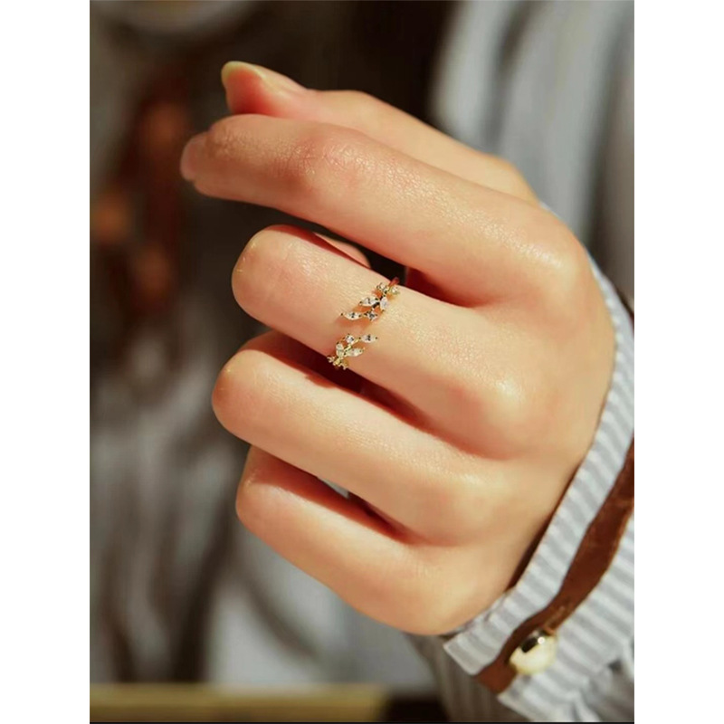 Schitterende damesring elegante designer sieraden voor dates_voghion.com