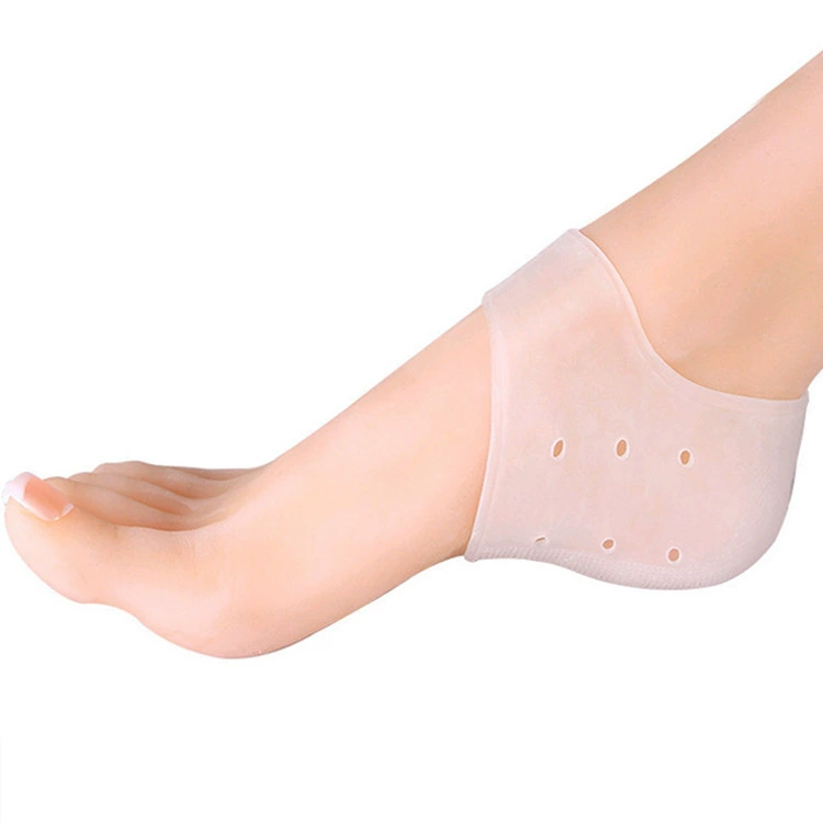 Силиконовая защита пятки снимает боль в пятке